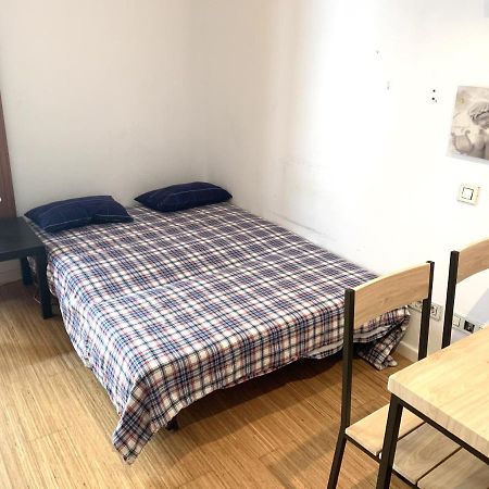 Apartment Next To Ramblas Barcelone Extérieur photo
